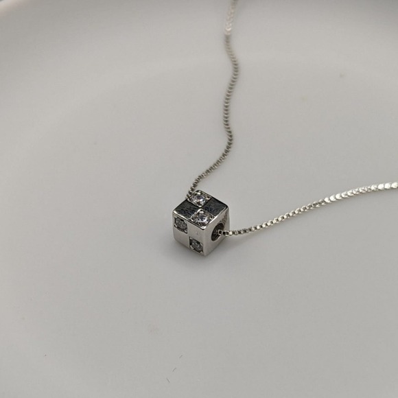 Cz Sterling Silver 925 Cube Pendant Necklace - Picture 6 of 11